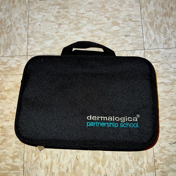 dermalogica Other - Dermalogica Skincare Kit